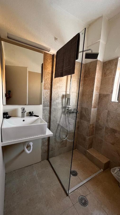 Central Hotel Sidari Sidárion Dış mekan fotoğraf